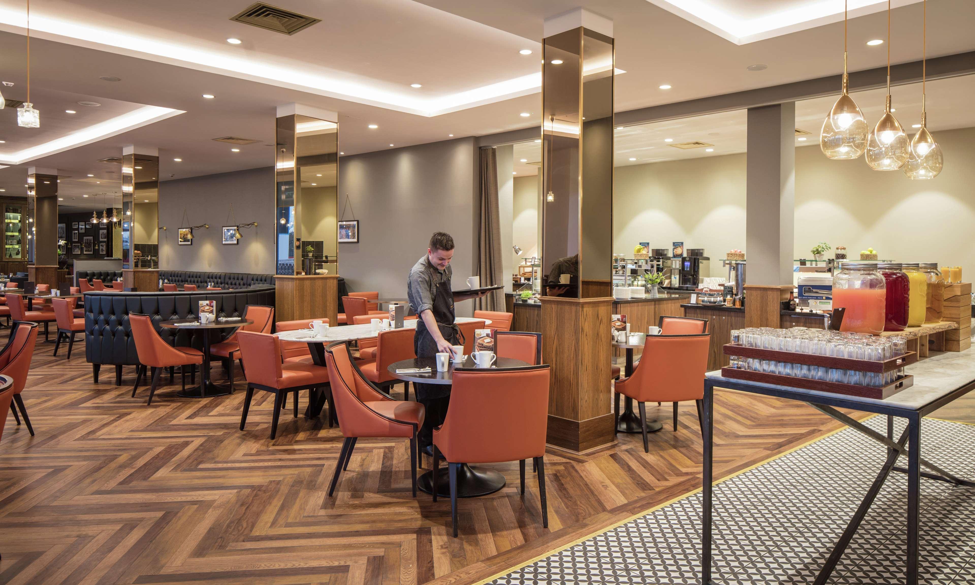 Отель Hilton Southampton - Utilita Bowl Экстерьер фото