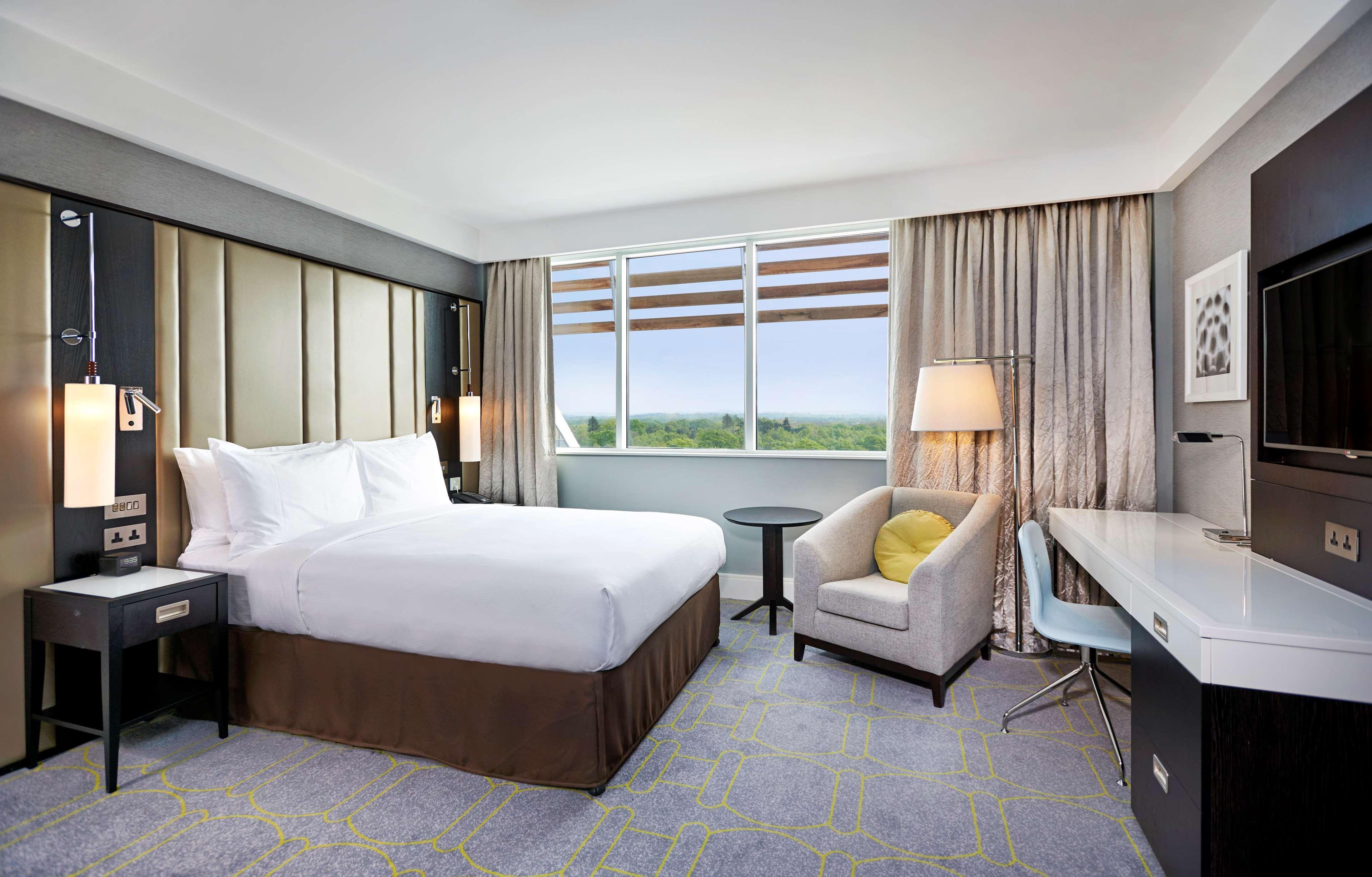 Отель Hilton Southampton - Utilita Bowl Экстерьер фото