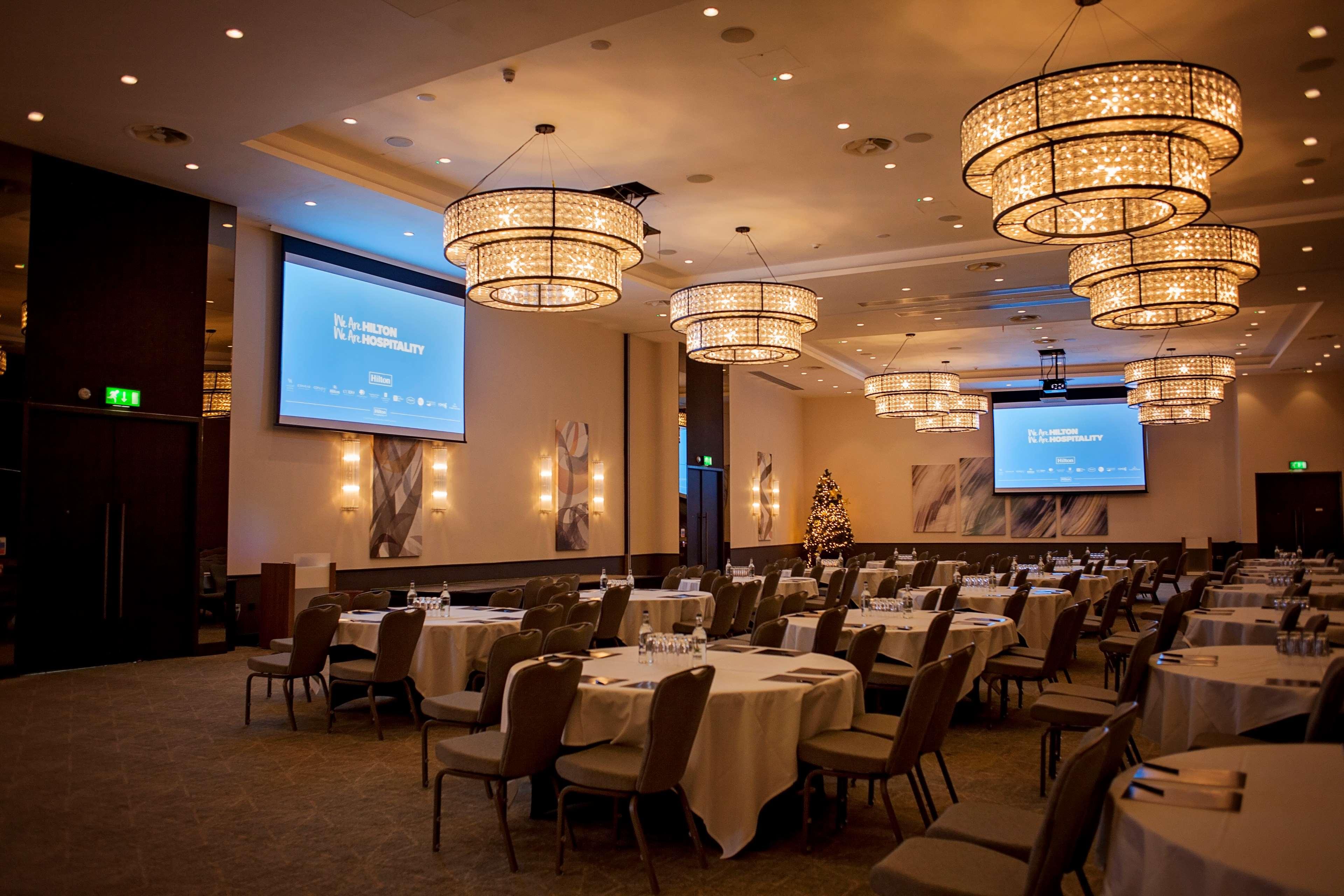 Отель Hilton Southampton - Utilita Bowl Экстерьер фото